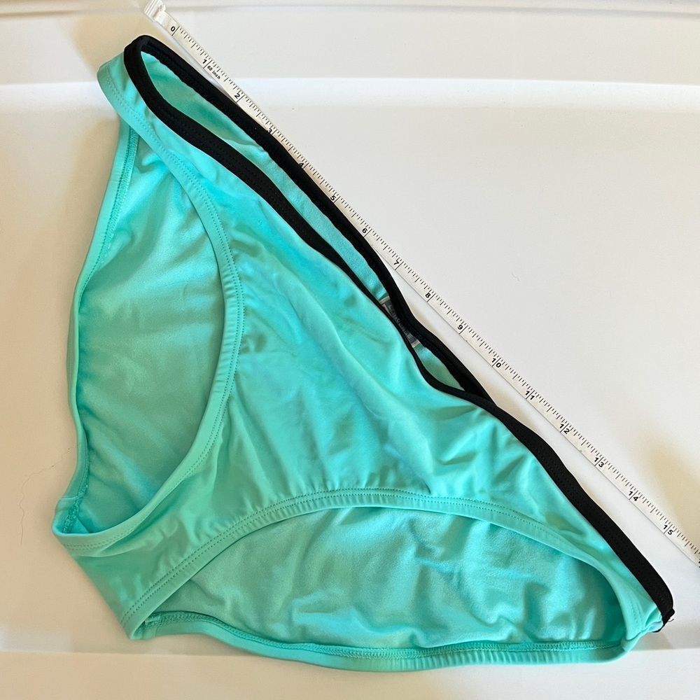 Converse Bikini Bottom - Picture 3 of 5